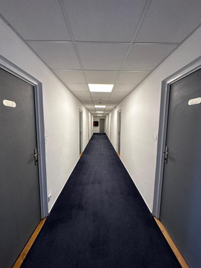 Horsky Hotel Jelenovska S Bazenem V Cene Valasske Klobouky Luaran gambar